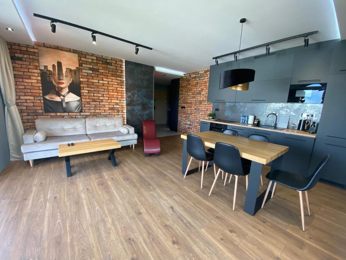 Apartament Grey Love W Czeladzi, Fv, 8Km Do Katowic Luaran gambar