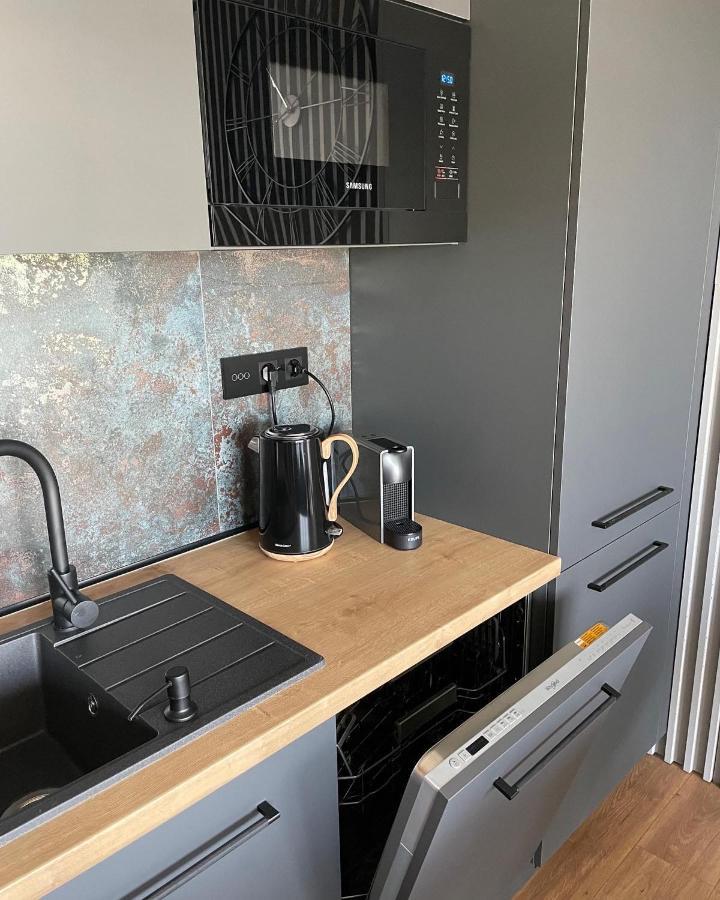 Apartament Grey Love W Czeladzi, Fv, 8Km Do Katowic Luaran gambar