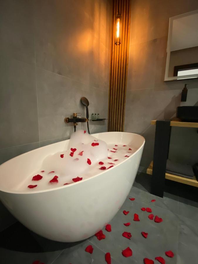Apartament Grey Love W Czeladzi, Fv, 8Km Do Katowic Luaran gambar