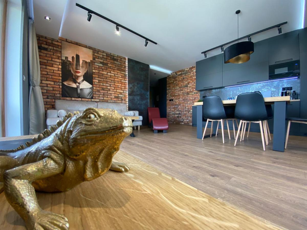 Apartament Grey Love W Czeladzi, Fv, 8Km Do Katowic Luaran gambar